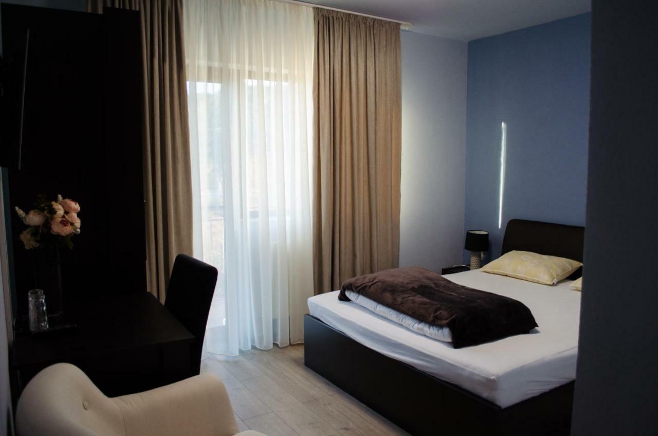 Panoramic Hotel ไบอา-สปรี ภายนอก รูปภาพ