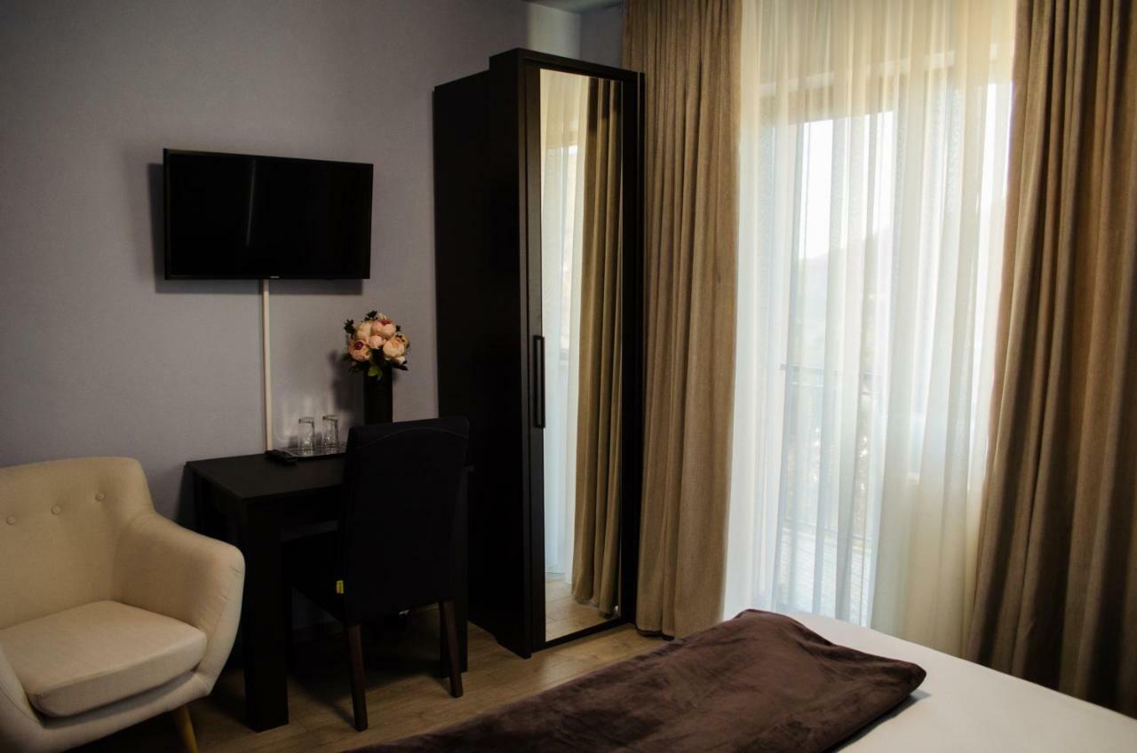 Panoramic Hotel ไบอา-สปรี ภายนอก รูปภาพ